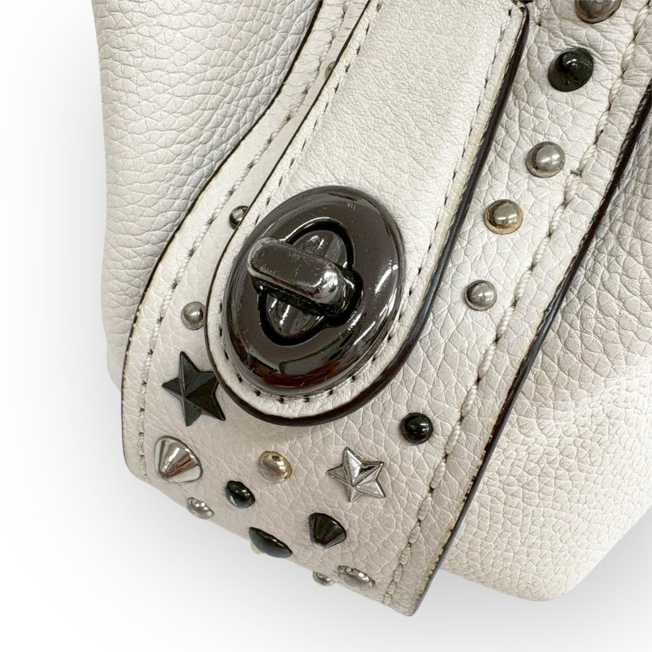 COACH コーチ トートバッグ イーディ31 ウィズ スター リベット ホワイト 59468