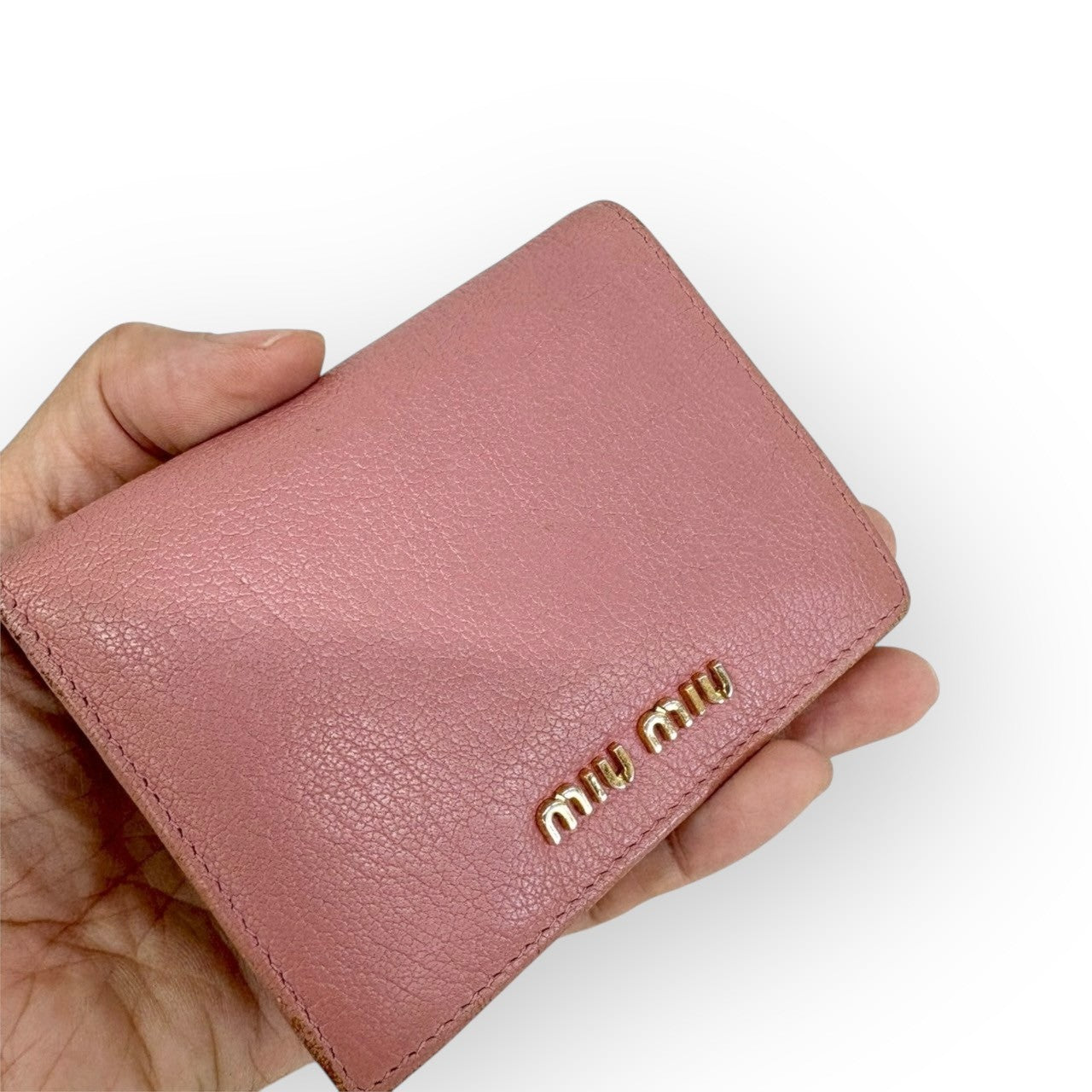 miumiuミュウミュウ 二つ折り財布　ピンク　レディース
