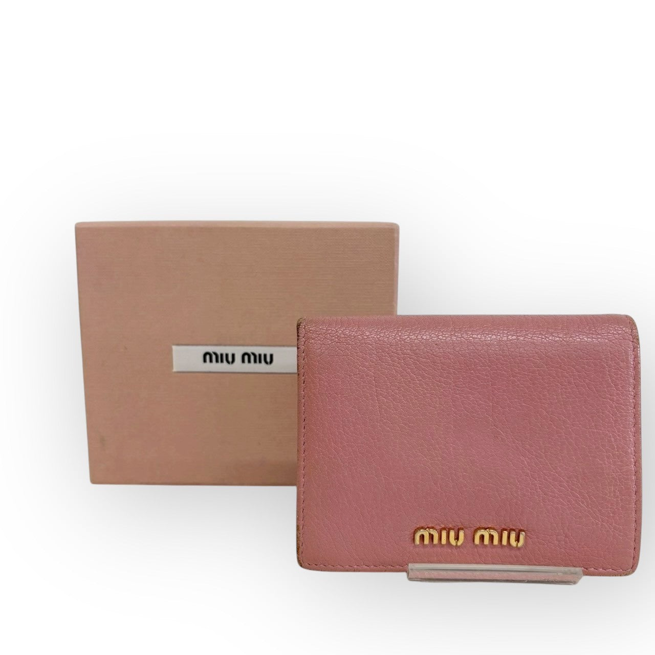miumiuミュウミュウ 二つ折り財布　ピンク　レディース