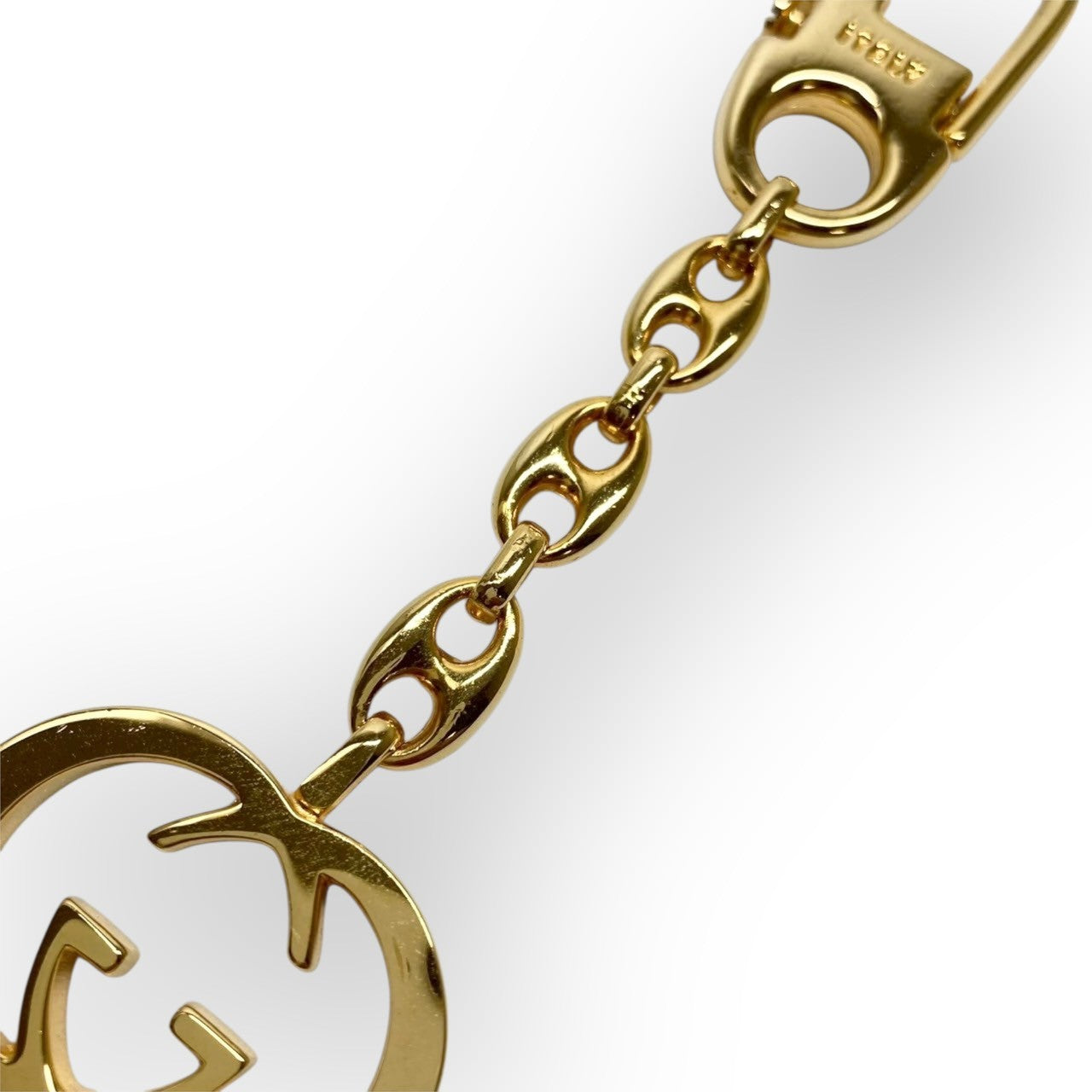 ５ GUCCI グッチ キーホルダー ゴールド GGマーク 箱付き