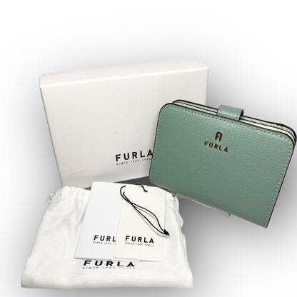 ７ FURLA フルラ 二つ折り財布 箱/保存袋付き