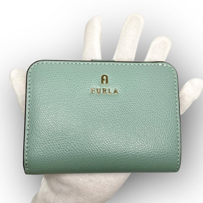 ７ FURLA フルラ 二つ折り財布 箱/保存袋付き