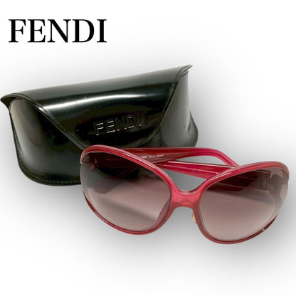 １１ FENDI フェンディ サングラス ケース付き レッド