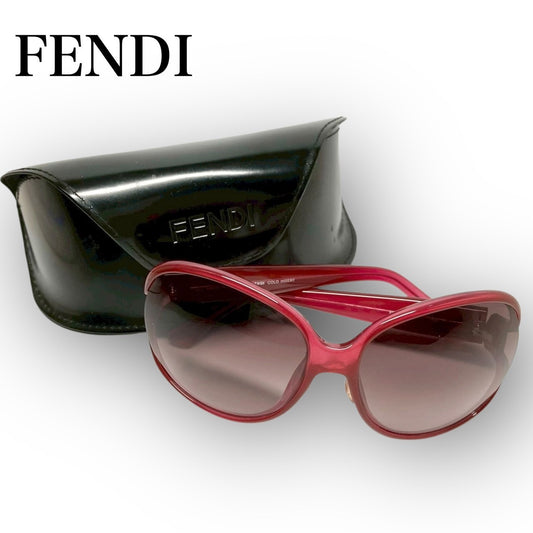 １１ FENDI フェンディ サングラス ケース付き レッド
