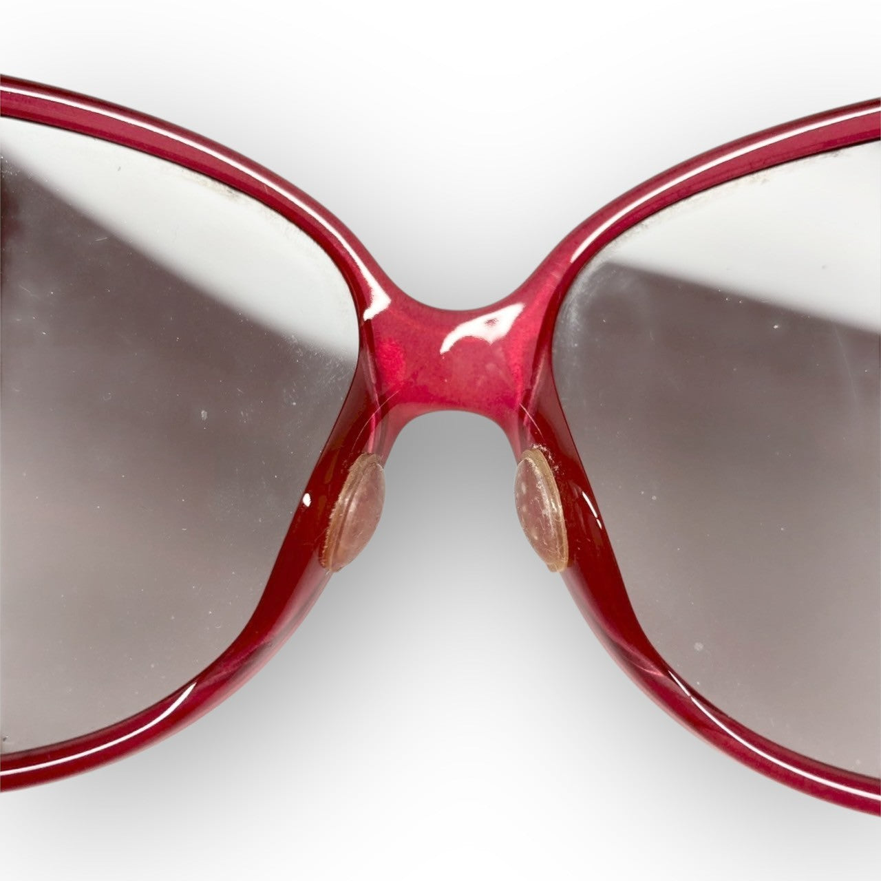 １１ FENDI フェンディ サングラス ケース付き レッド