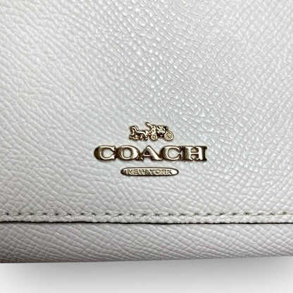 ２２ COACH コーチ 長財布 ラウンドファスナー ホワイト系