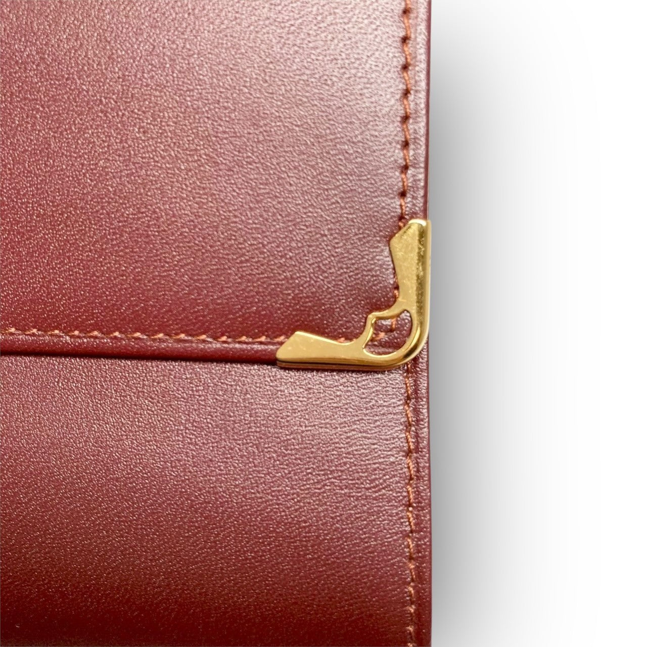 ２９ Cartier カルティエ 三つ折り財布 レッド