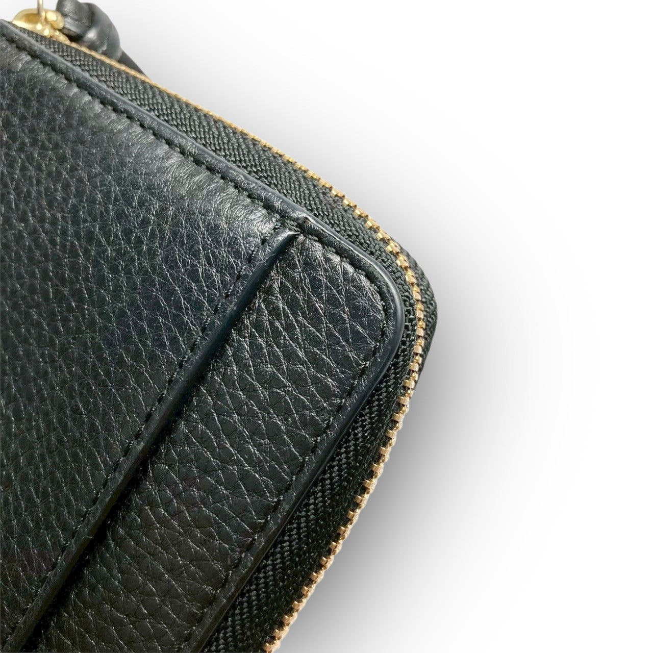 ３４ TORY BURCH トリーバーチ 長財布 ラウンドファスナー ブラック