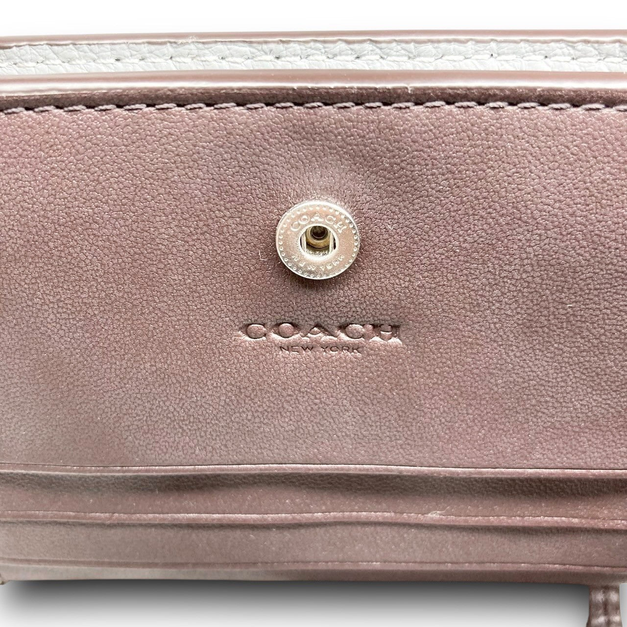 ３７ COACH コーチ 二つ折り財布