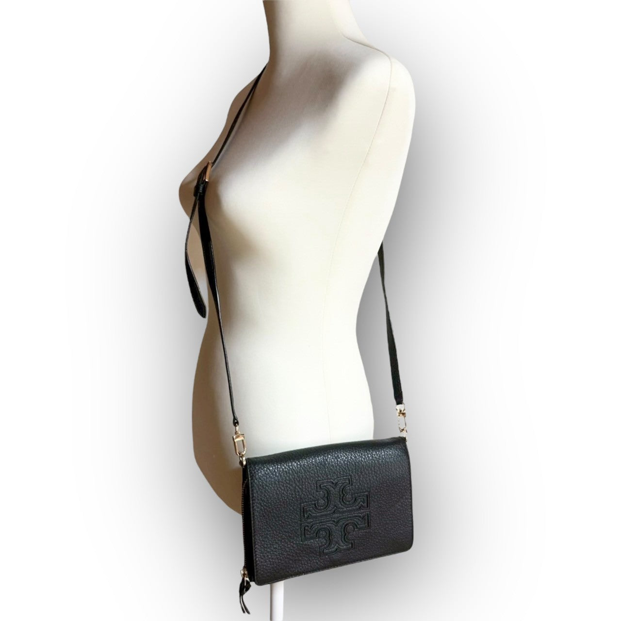 ５７ Tory Burch トリーバーチ ショルダーバッグ 2WAYバッグ 財布 ブラック
