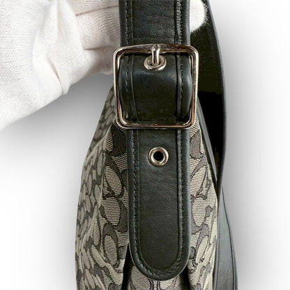 ５８ COACH コーチ ショルダーバッグ シグネチャー グレー×ブラック
