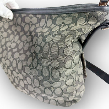 ５８ COACH コーチ ショルダーバッグ シグネチャー グレー×ブラック