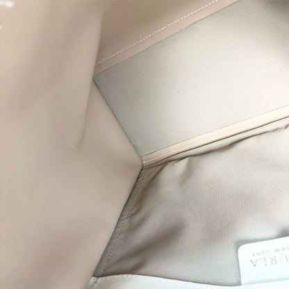 ６０ FURLA フルラ ハンドバッグ ホワイト 保存袋付き