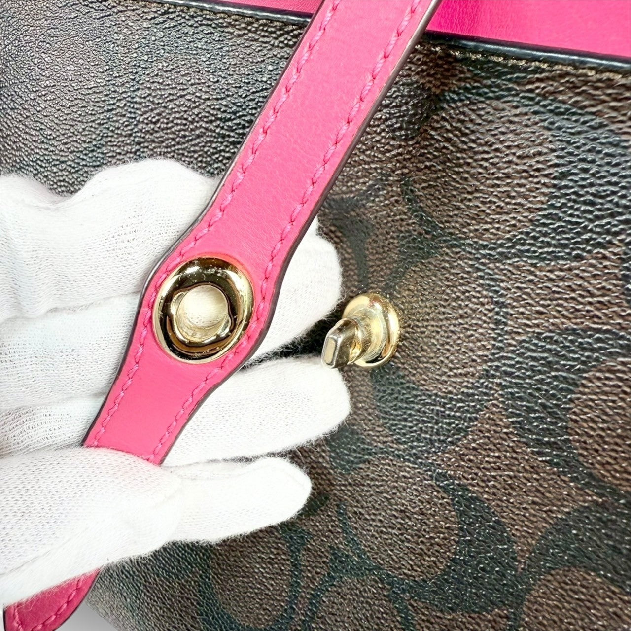 ６２ COACH コーチ トートバッグ シグネチャー ブラウン×ピンク E1747 F23860