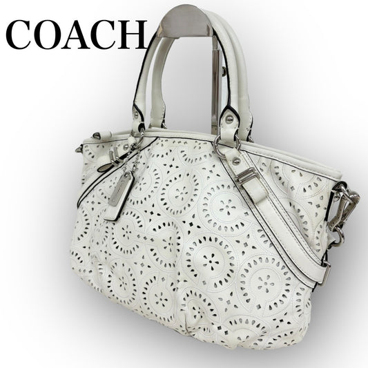 ７３ COACH コーチ パンチングレザー 2way バッグ ホワイト