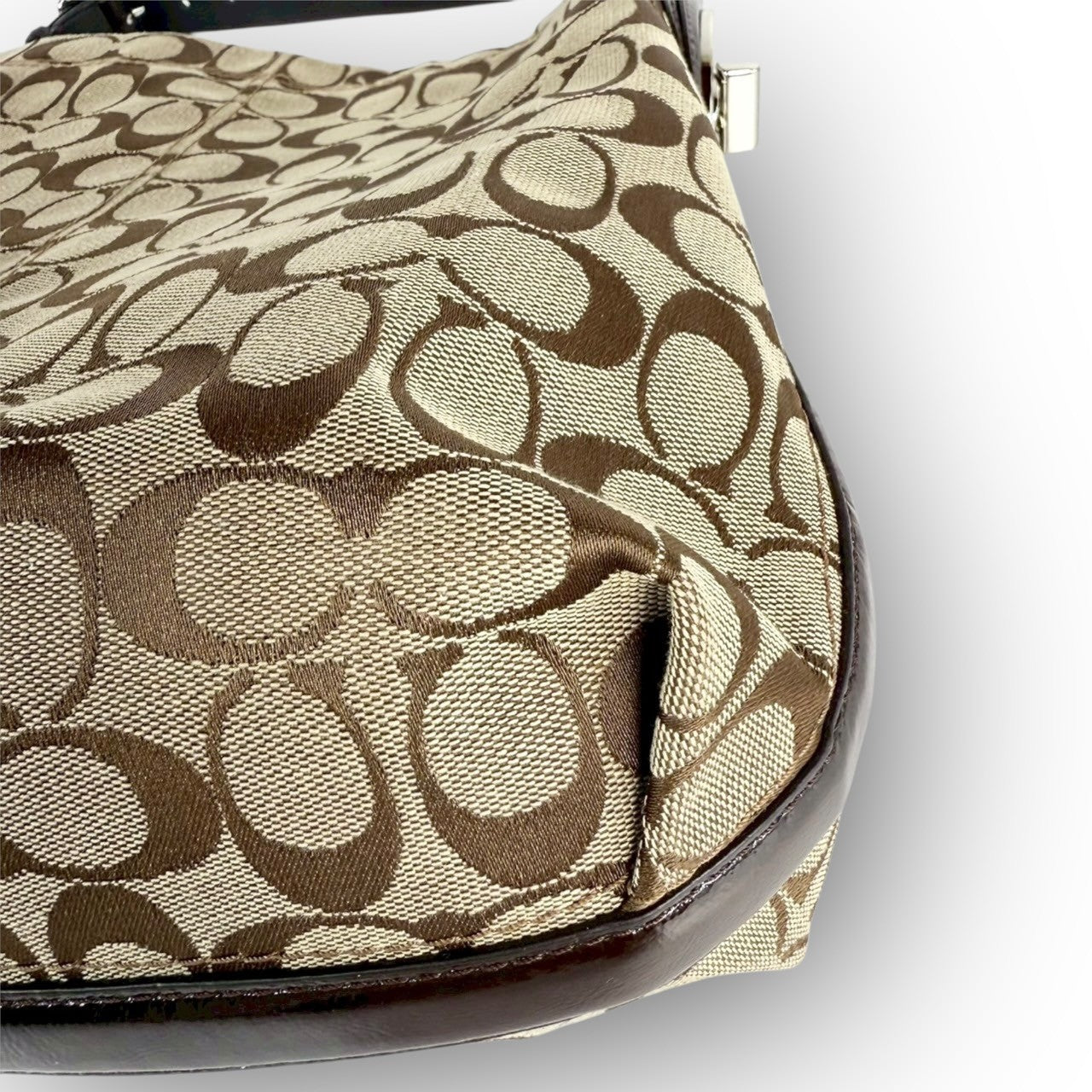 ７７ COACH コーチ トートバッグ シグネチャー ベージュ×ブラウンJ1176 F16538