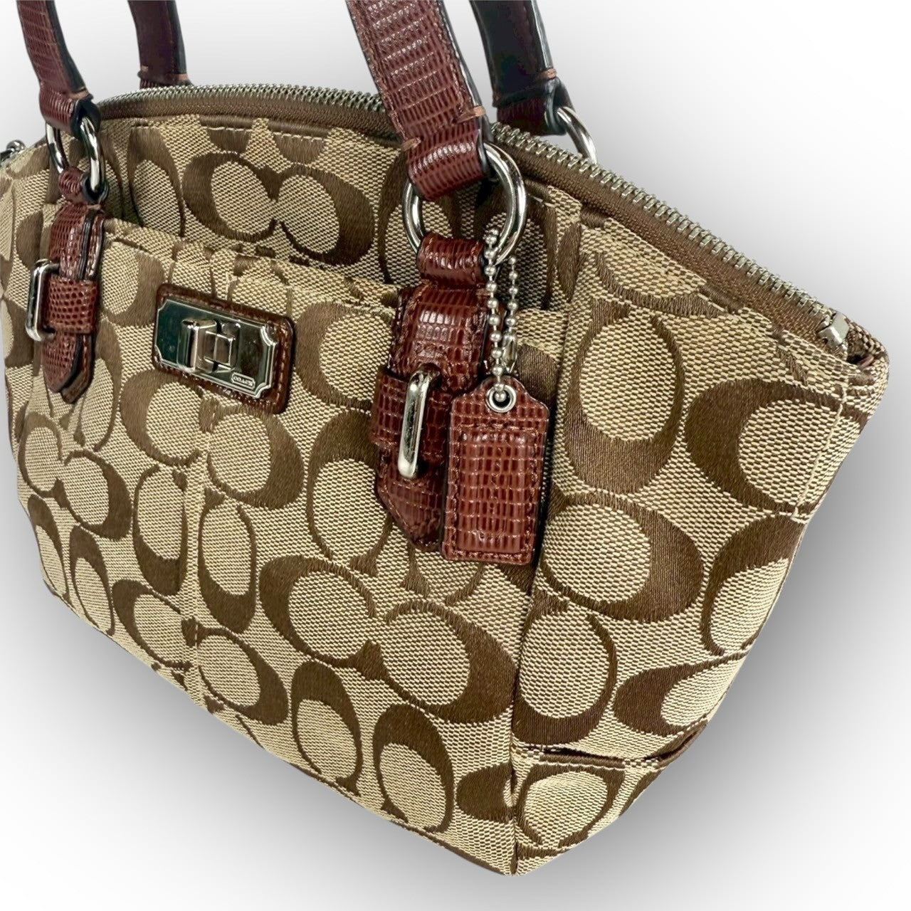 ８１ COACH コーチ ハンドバッグ ミニバッグ シグネチャー ブラウン