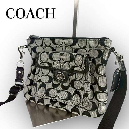 ８７ COACH コーチ ショルダーバッグ シグネチャー ブラック×グレー ミニバッグ