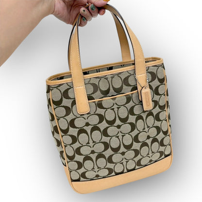 ９７ COACH コーチ ハンドバッグ　シグネチャー　ブラウン