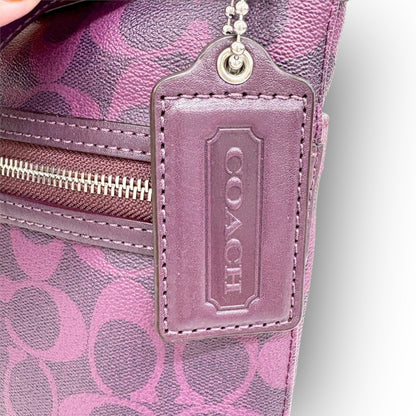 ９８ COACH コーチ PVCレザー ショルダーバッグ パープル