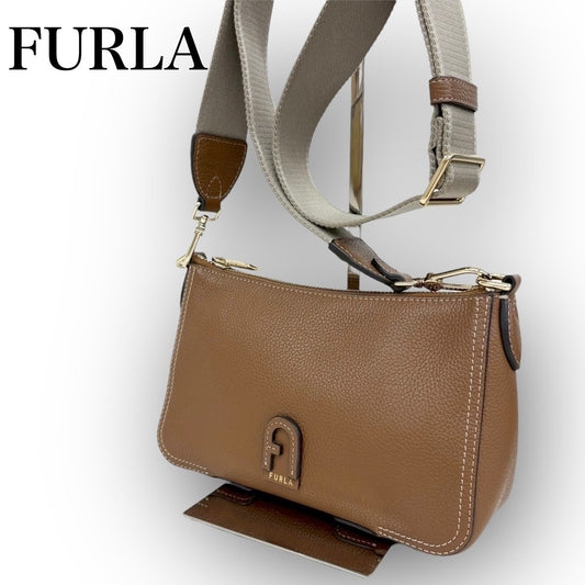 １０５ FURLA フルラ  アテナ 近年モデル ミニ ショルダーバッグ  キャメル