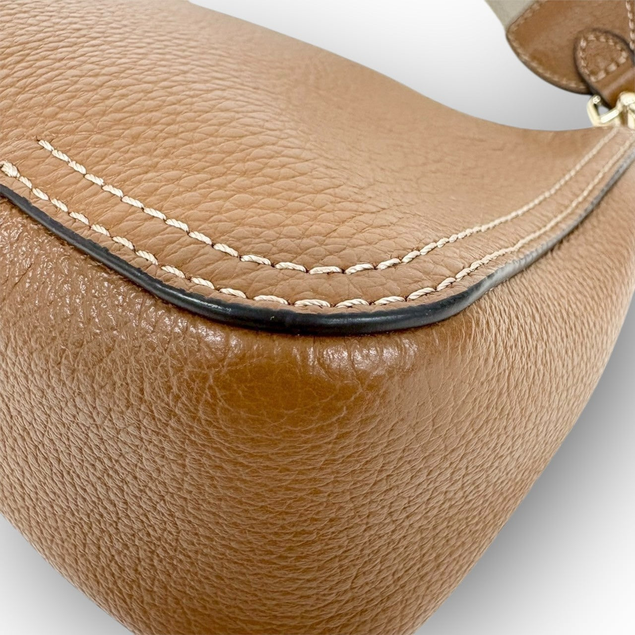 １０５ FURLA フルラ  アテナ 近年モデル ミニ ショルダーバッグ  キャメル