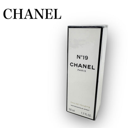 12 CHANEL No.19 EAU DE TOILETTE 50ml