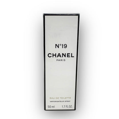 12 CHANEL No.19 EAU DE TOILETTE 50ml