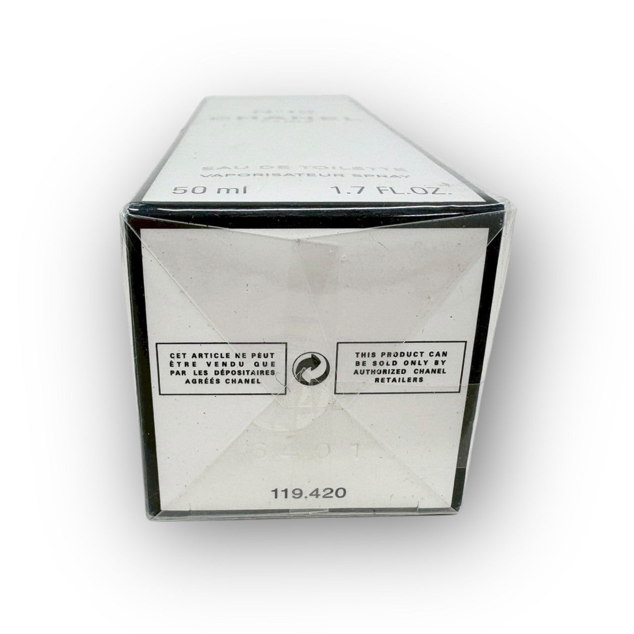 12 CHANEL No.19 EAU DE TOILETTE 50ml