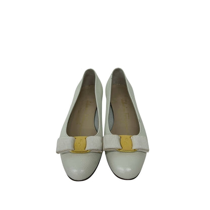 【RC2511-86】SalvatoreFerragamo パンプス 　ホワイト　4 1/2