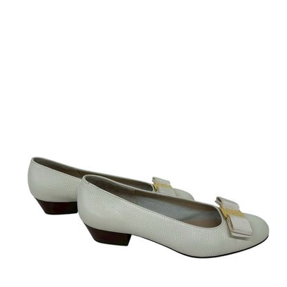 【RC2511-86】SalvatoreFerragamo パンプス 　ホワイト　4 1/2