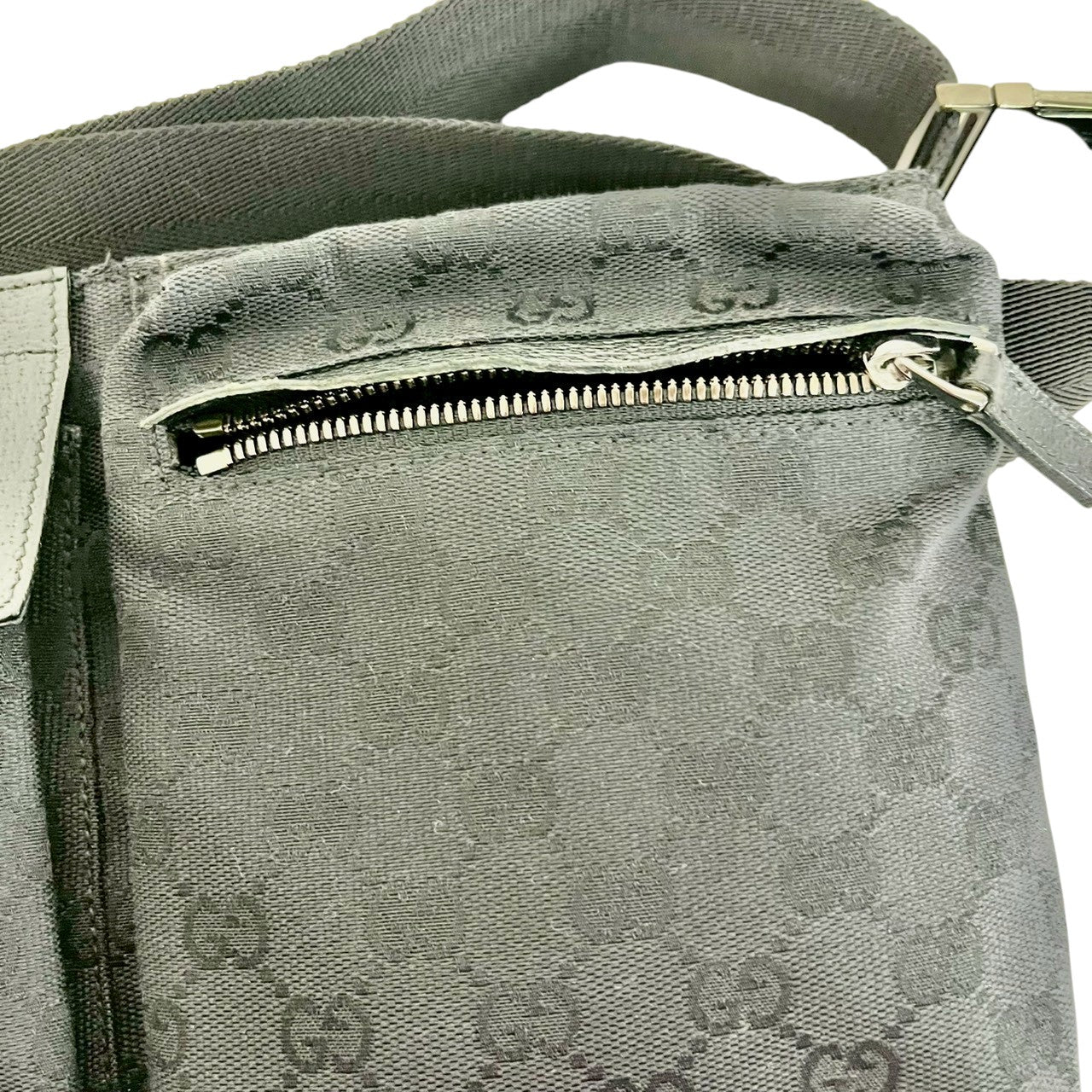 GUCCI(グッチ) ボディバッグ