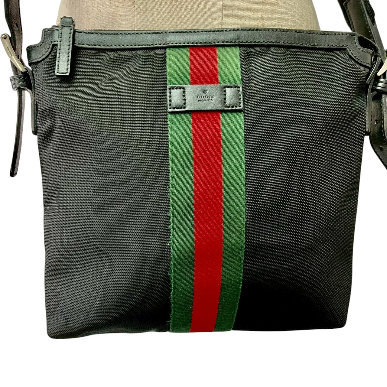 RC2601-701 GUCCI シェリーライン ショルダーバッグ ブラック