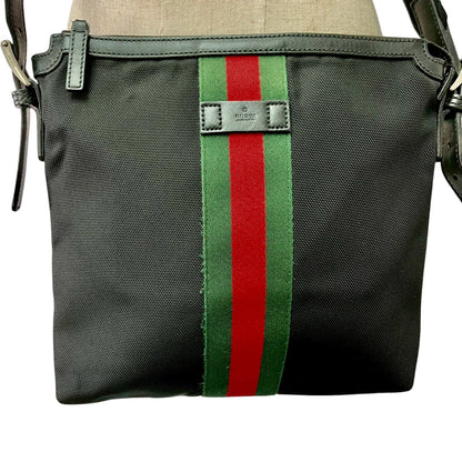 RC2601-701 GUCCI シェリーライン ショルダーバッグ ブラック