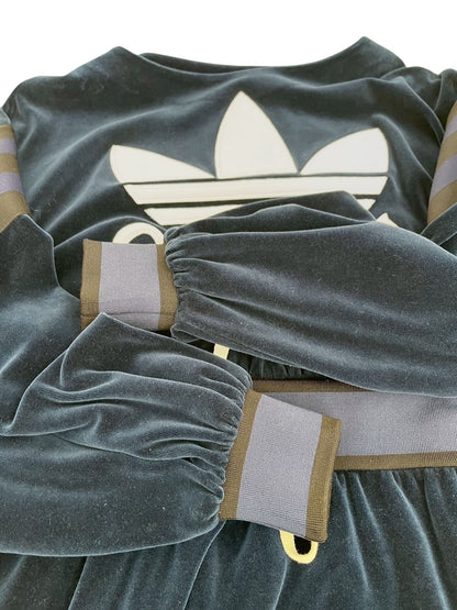 RC2601-87 GUCCI×adidas ワンピース ネイビー695679 XJEC9/XXS