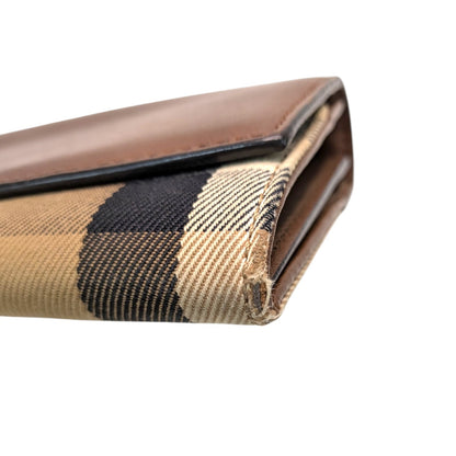 BURBERRY　バーバリー　長財布