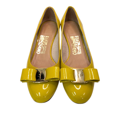 SalvatoreFerragamo　サルバトーレフェラガモ　パンプス　イエロー
